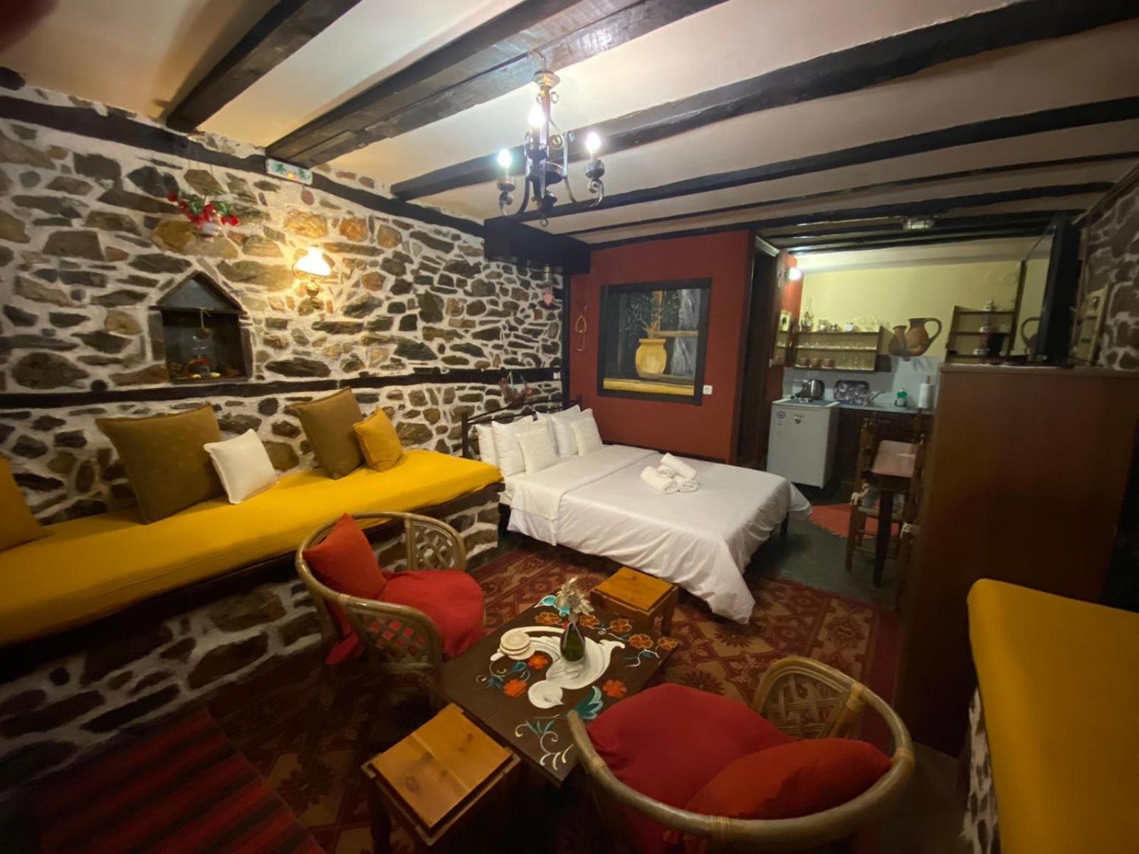 Traditional Guesthouse Erato Palaios Panteleimonas Exterior foto